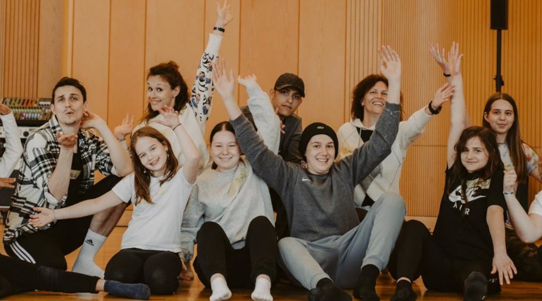 Kids wachsen beim Projekt Jugend-Tanz-Netz Ehingen über sich hinaus